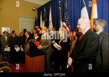 Federazione unita degli insegnanti , ABC migliore piano di capitale e città N.Y.membri del Consiglio con i funzionari eletti attesa conferenza stampa presso il Municipio 28-01-2009.Foto di Bruce Cotler-Globe foto, inc..K60953BCO.William Thompson (credito Immagine: © Bruce Cotler/Globe foto/ZUMAPRESS.com) Foto Stock