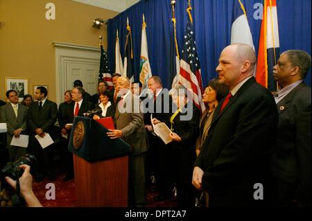 Federazione unita degli insegnanti , ABC migliore piano di capitale e città N.Y.membri del Consiglio con i funzionari eletti attesa conferenza stampa presso il Municipio 28-01-2009.Foto di Bruce Cotler-Globe foto, inc..K60953BCO.William Thompson (credito Immagine: © Bruce Cotler/Globe foto/ZUMAPRESS.com) Foto Stock