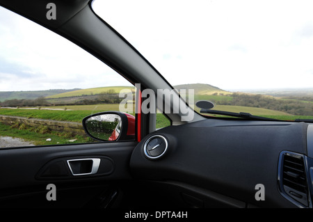 Una vista del South Downs vicino a Brighton dal sedile passeggero Foto Stock