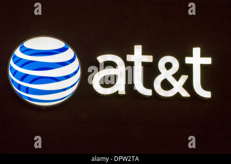 Un negozio AT&T in Woodland Hills California Foto Stock