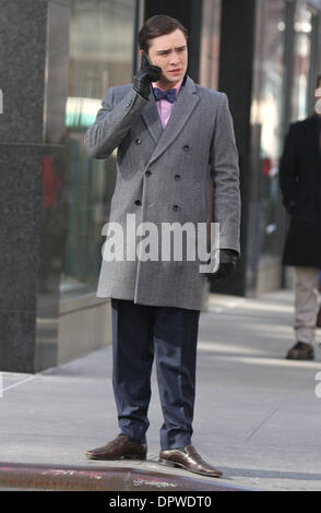 Feb 25, 2009 - New York, NY, STATI UNITI D'AMERICA - ED WESTWICK sul set di "Gossip Girl' in New York City. (Credito Immagine: © Dan Herrick/ZUMA Press) Foto Stock