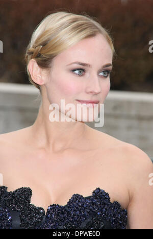 Mar 15, 2009 - New York, NY, STATI UNITI D'AMERICA - Diane Kruger al Metropolitan Opera centoventicinquesimo anniversario Gala. (Credito Immagine: © Dan Herrick/ZUMA Press) Foto Stock