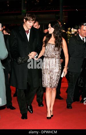 DEMI MOORE e Ashton Kutcher.Felice lacrime - premiere.59. Il Festival del Cinema di Berlino.Berlin, 11 febbraio 2009.Foto di Roger Harvey-Globe foto.K60903RHARV (credito Immagine: © Roger Harvey/Globe foto/ZUMAPRESS.com) Foto Stock