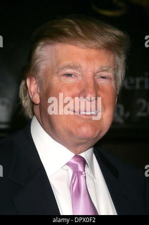 Jan 29, 2009 - New York New York, Stati Uniti d'America - Imprenditore Donald Trump assiste la conferenza stampa di presentazione nuova MTV reality show "ragazze di Hedsor Hall' al Trump Tower. (Credito Immagine: Â© Nancy Kaszerman/ZUMA Press) Foto Stock