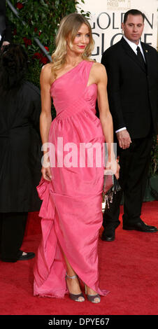 Jan 11, 2009 - Beverly Hills, in California, Stati Uniti d'America - Golden Globes: attrice Cameron Diaz arriva al sessantesimo Annuale di Golden Globe Awards presso il Beverly Hilton Hotel. (Credito Immagine: © Andy Holzman/Los Angeles Daily News/ZUMA Premere) Restrizioni: * USA Tabloid diritti * Foto Stock