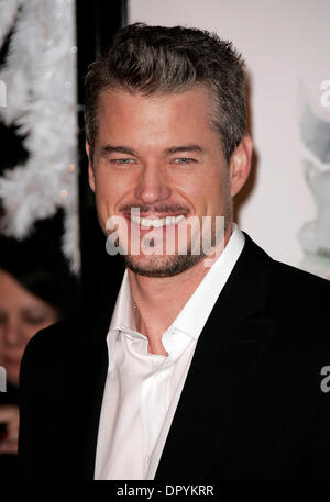 Dic 11, 2008 - Westwood, California, Stati Uniti d'America - Attore Eric Dane arrivando a 'Marley & Me' Los Angeles Premiere detenute al Mann Village Theatre. (Credito Immagine: © Lisa O'Connor/ZUMA Press) Foto Stock