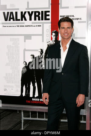 Dic 18, 2008 - Los Angeles, California, Stati Uniti d'America - l'attore TOM CRUISE arrivando a 'Valkyrie' Los Angeles Premiere detenute presso il direttore's Guild of America. (Credito Immagine: © Lisa O'Connor/ZUMA Press) Foto Stock