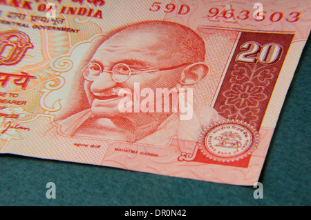 Una ventina di rupee notes ,valuta indiana Foto Stock