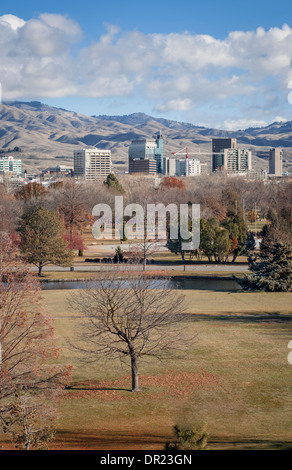 Vista dello Skyline di Boise, ID dal di sopra Ann Morrison Park Foto Stock