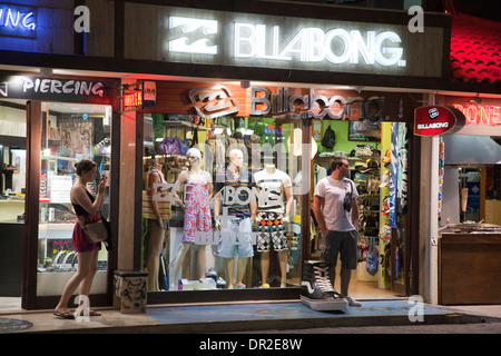 Negozio di abbigliamento, laterale costa mediterranea, Turchia, Asia Foto Stock