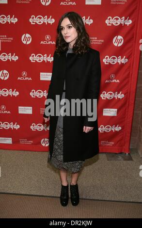 Park City, UT, STATI UNITI D'AMERICA. Xvii gen, 2014. Keira Knightley presso gli arrivi per LAGGIES Premiere al Sundance Film Festival 2014, il Teatro Eccles, Park City, UT 17 Gennaio, 2014. Credito: James Atoa/Everett raccolta/Alamy Live News Foto Stock