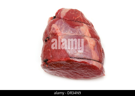 Carni bovine la tostatura giunto (1kg) isolato su una bianca di sfondo per studio. Foto Stock