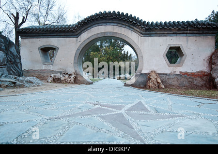 Ritan Park nella zona Jianguomen in Chaoyang District, Pechino, Cina Foto Stock