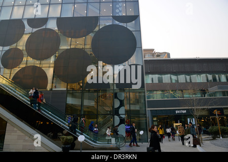 Taikoo Li Sanlitun Shopping & Stile di vita nel centro di Pechino, Cina. 2014 Foto Stock