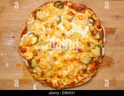 Tutta la pizza di formaggio Foto Stock