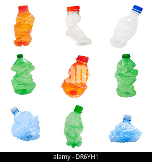Bottiglie in plastica isolato su sfondo bianco, concetto di riciclo Foto Stock