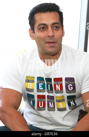 Salman Khan assiste l'essere umano' lanciare il Burj Al Arab Dubai - 12.06.12 con: Salman Khan quando: 12 Giu 2012 Foto Stock