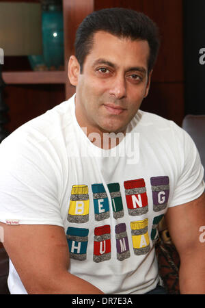 Salman Khan assiste l'essere umano' lanciare il Burj Al Arab Dubai - 12.06.12 con: Salman Khan quando: 12 Giu 2012 Foto Stock