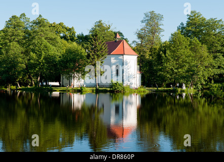 San Giovanni Nepomuceno la chiesa parrocchiale (b. 1741 - 47), Zwierzyniec, Polonia Foto Stock