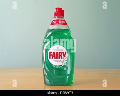 Bottiglia di Fairy originale di detersivo liquido Foto Stock