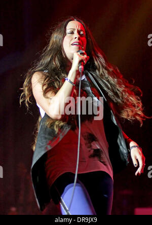 Alanis Morissette performing live a Manchester O2 Apollo Manchester, Inghilterra - 26.06.12 Foto Stock