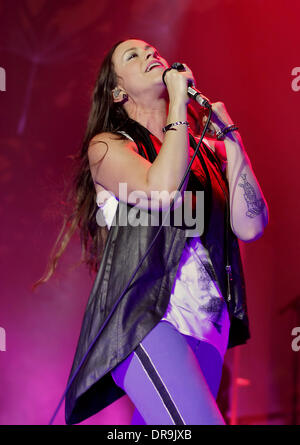 Alanis Morissette performing live a Manchester O2 Apollo Manchester, Inghilterra - 26.06.12 Foto Stock