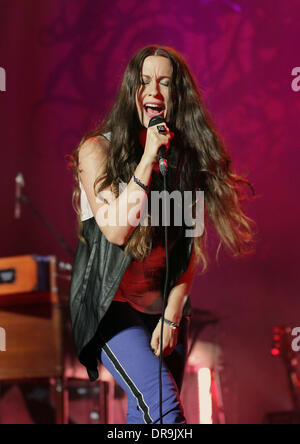 Alanis Morissette performing live a Manchester O2 Apollo Manchester, Inghilterra - 26.06.12 Foto Stock