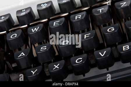Lettere e della tastiera di argento lucide nastri inchiostratori per macchine da scrivere Foto Stock