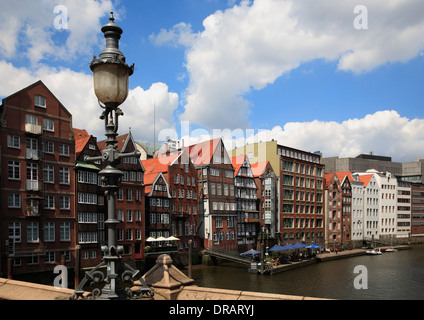 Case fra Deichstrasse e Nikolaifleet, Amburgo, Germania, Europa Foto Stock