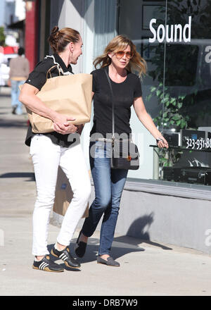 Ellen Pompeo shopping su Beverly Boulevard Los Angeles, california - 06.07.12 Foto Stock