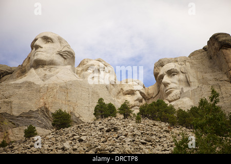 La scultura di granito del monte Rushmore comprese le facce di Washington Jefferson, Roosevelt e Lincoln Foto Stock