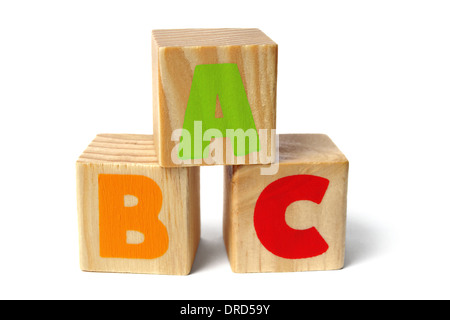Giocattolo tre blocchi di legno con lettere ABC su di essi Foto Stock