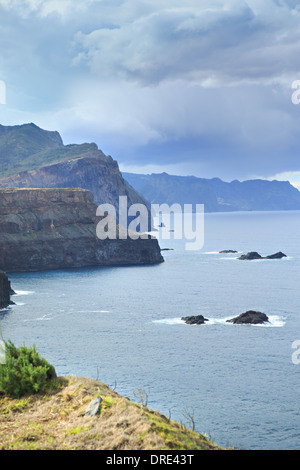 Ponta do Bode. La costa nord dell'isola di Madeira, Portogallo Foto Stock