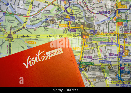 Berlin, Berlin Welcome Card WelcomeCard, mappa, biglietto, voucher di sconto Foto Stock