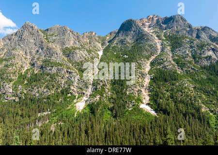 Cascata del paesaggio di montagna a Washington pass, North Cascades Highway, Route 20, Washingon Stato, STATI UNITI D'AMERICA Foto Stock