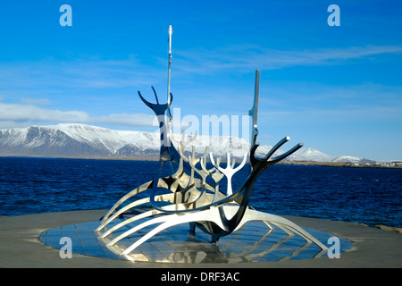 Viking Ship scultura, Reykjavik, Islanda Foto Stock
