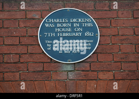 Charles Dickens Birthplace Museum, 393 vecchia strada commerciale, Portsmouth, Hampshire, Inghilterra, Regno Unito Foto Stock