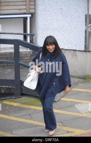 Londra, Regno Unito. Il 24 gennaio 2014. I presentatori e gli ospiti donne allentati ITV Studios London 24/01/2014 Credit: JOHNNY ARMSTEAD/Alamy Live News Foto Stock