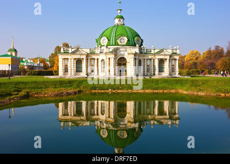 Pavilion Grotta di Kuskovo Foto Stock