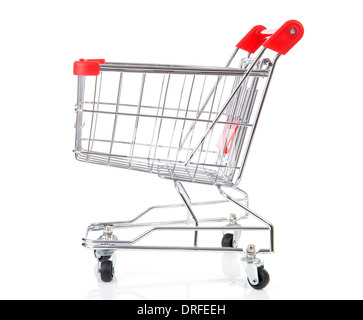 Uno vuoto Carrello spesa su sfondo bianco Foto Stock