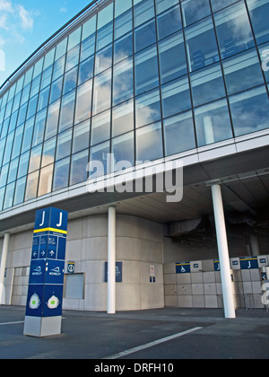 Vista del Wembley Stadium ingresso, London Borough of Brent, London, England, Regno Unito Foto Stock