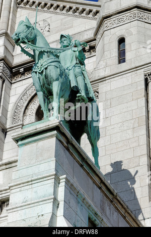 Statua equestre di santa Giovanna d'Arco - Basilica del Sacro Cuore di Parigi, Francia Foto Stock