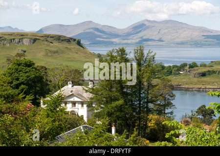 Le colline di Mull dal pulpito Hill, Oban, regione delle Highlands, Scotland, Regno Unito Foto Stock