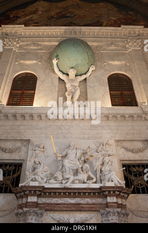 Interno del Palazzo Reale (Olandese: Koninklijk Paleis) dettagli in Olanda, Amsterdam, Paesi Bassi. Foto Stock