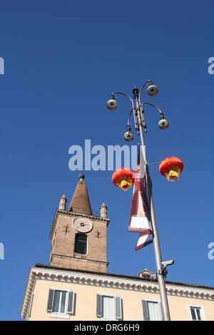 Roma, Italia. 25 Jan 2014 Capodanno cinese in Piazza del Popolo a Roma Italia Credito: Gari Wyn Williams/Alamy Live News Foto Stock