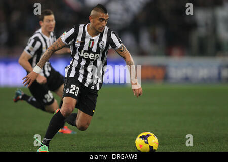 Roma, Italia. 25 gennaio, 2014. Stadio olimpico - Campionato Italiano: Serie A, stagione 2013-2014. S.S. Lazio contro la Juventus Vidal (JUV) Credito: Azione Sport Plus/Alamy Live News Foto Stock