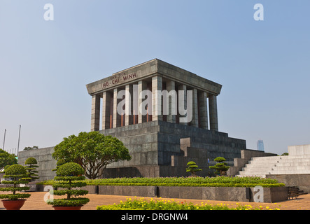 Mausoleo di Ho Chi Minh (1975) ad Hanoi, Vietnam Foto Stock