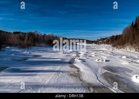 Ume river (svedese: Ume älv o Umeälven) Umeå , Svezia Foto Stock