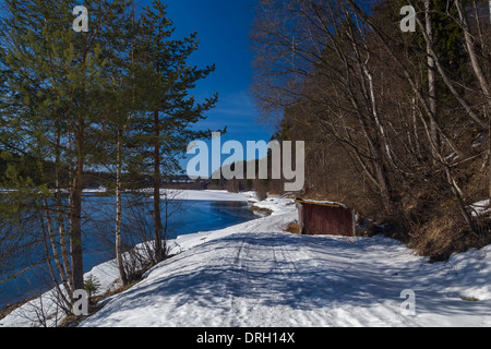 Ume river (svedese: Ume älv o Umeälven) Umeå , Svezia Foto Stock