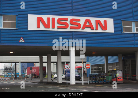 Produzione di Nissan-interno del costruttore di automobili, Sunderland impianto, l'Inghilterra del Nord, Regno Unito Foto Stock